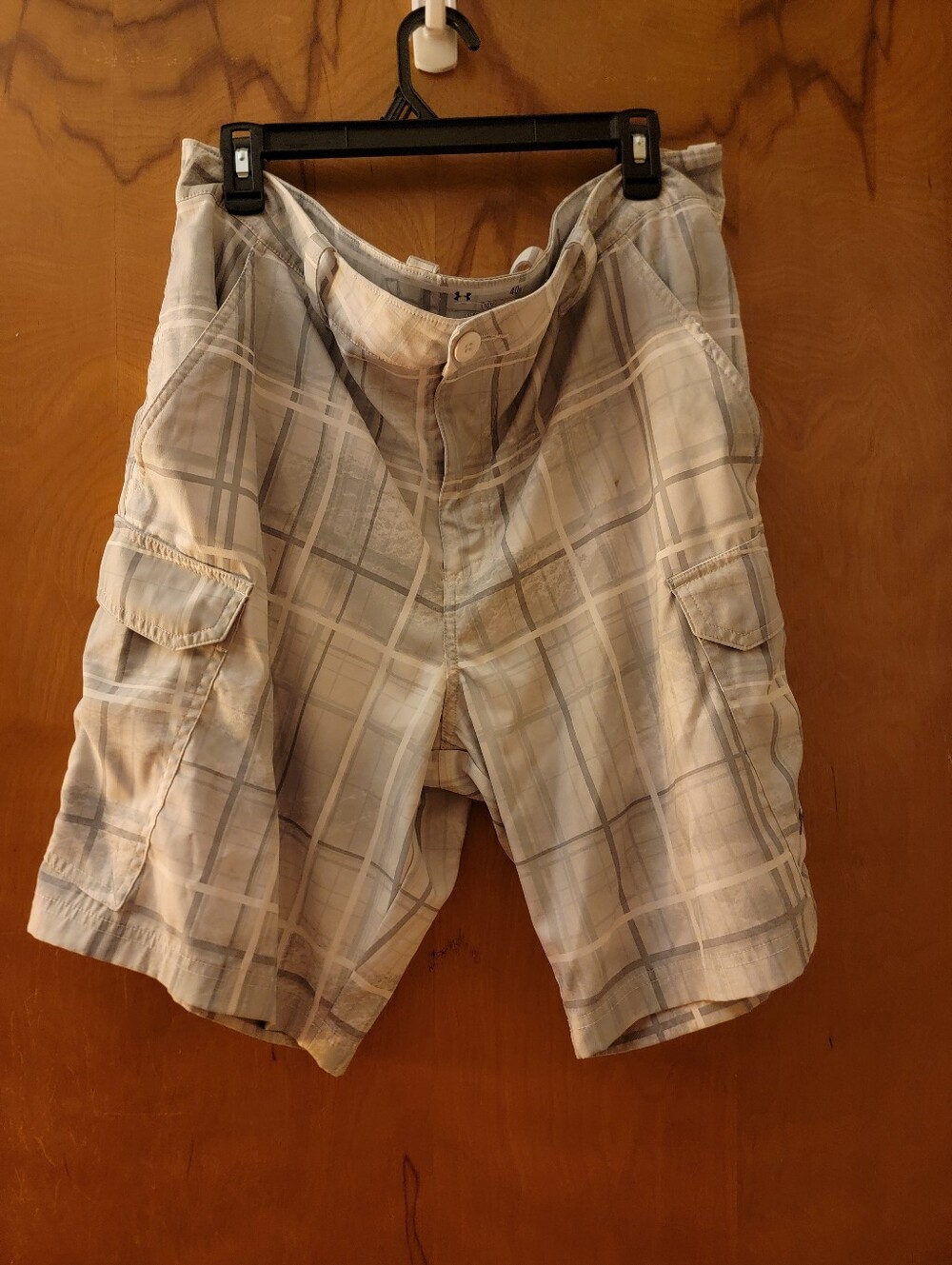 Under Armour Men’s Tan Plaid Cargo Pants - Light Beige Size 40